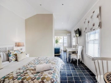 Port Elizabeth Beachfront Accommodation